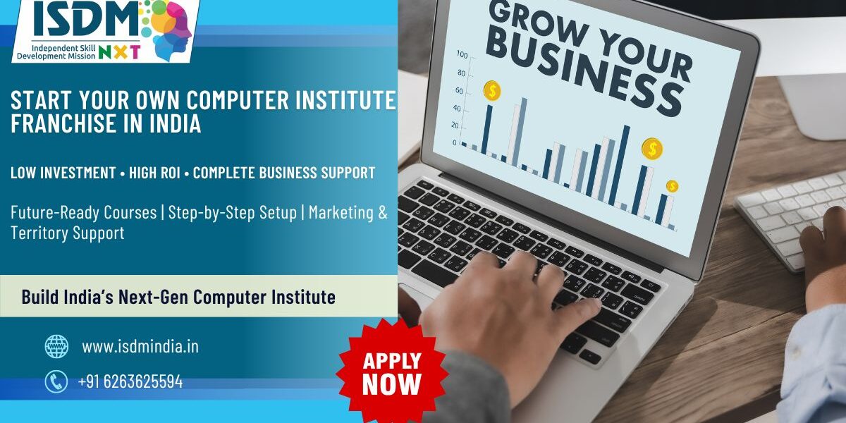 Best computer institute franchise in India, modern computer training classroom, students learning on desktop computers, professional IT training center, education business opportunity India